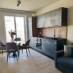 Modern Designer Near Sliema Seafront Apartment Gzira