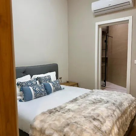Modern Designer Near Sliema Seafront Διαμέρισμα
